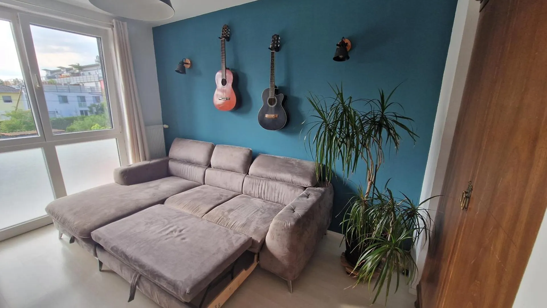 Charming House With Garden And Jacuzzi In Vienna Villa Case de vacanță